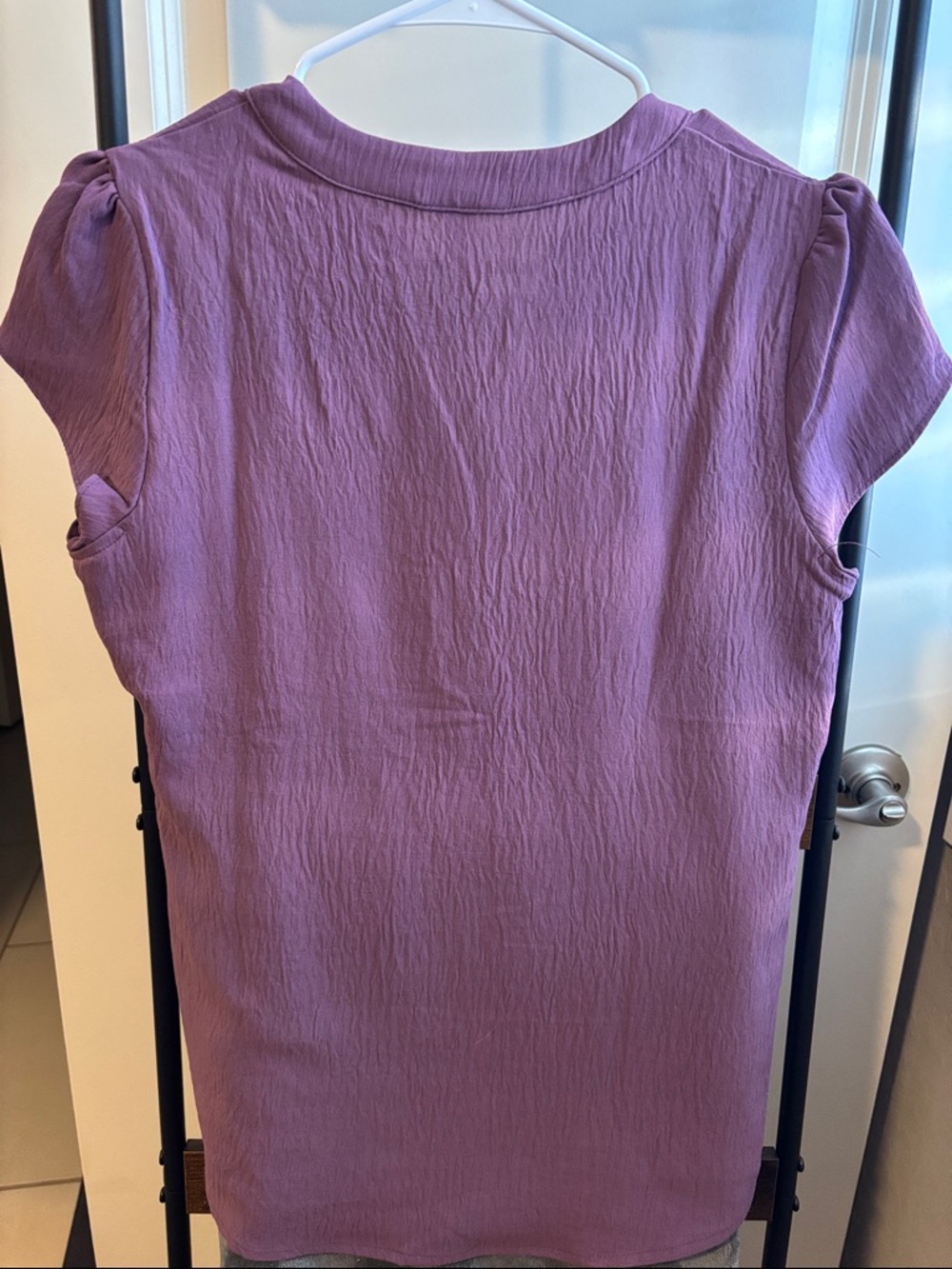 Blooming Jelly Cap Sleeve Blouse - Picture 3 of 3